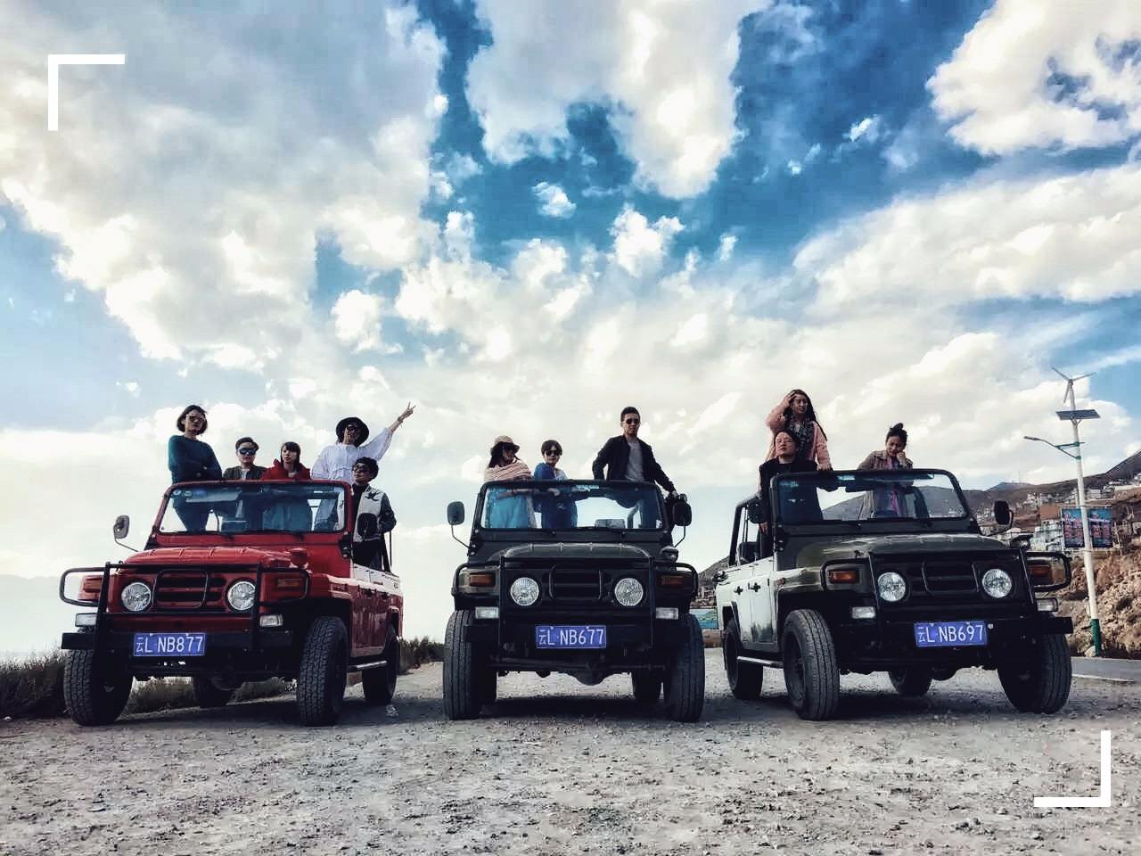 敞篷吉普全嗨环洱海(4人一车,游览时间约1小时)