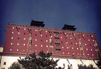殊像寺第 3 张图片